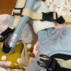 抱っこ紐　⚠️本日のみ⚠️ベビーロンパース　ベビー用品　激安‼️本日のみ出品の画像