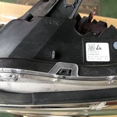 左ヘッドライトの画像