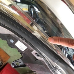 左ヘッドライトの画像