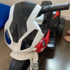 プーさん　乗り物の画像