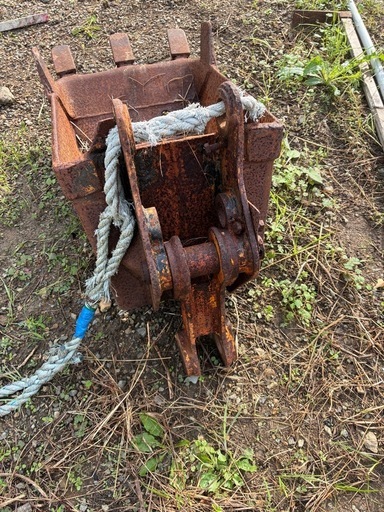 ユンボ　バケット　つめ