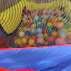 子供　ボールプール　車型キッズテントの画像