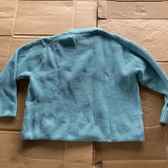 レディース　ユニクロセーターXLサイズの画像