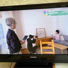 TOSHIBA 32インチtvTVの画像