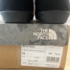 ムートンブーツThe North Face 19センチの画像