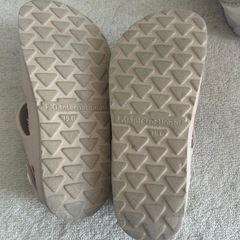 19cmのサンダルですですの画像