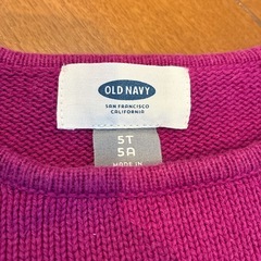 オールドネイビー　セーター　5T
の画像