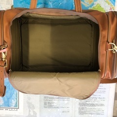 旅行バッグ
の画像