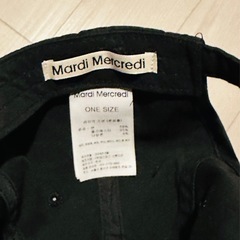 新品【Mardi Mercredi】マルディメクルディ ロゴ キャップ 黒 白の画像