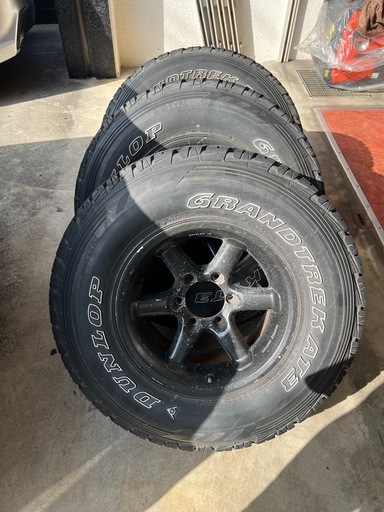 16インチ　タイヤ・ホイールセット