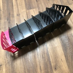 プラスチック製ブックスタンドB4まで対応の画像