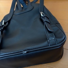 Forever 21　フェイクレザーミニバックの画像