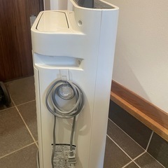 シャープ 加湿空気清浄機　プラズマクラスター 　KC-F50-Wの画像