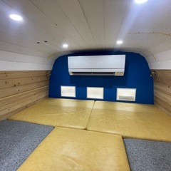 トヨタ　コースター　移動事務室車(キャンピング仕様)の画像