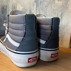 本日、明日限定！バンズスニーカー27cmの画像