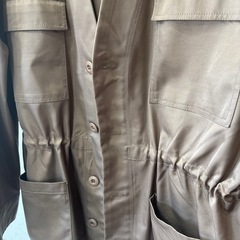 ベージュ⭐︎上着の画像