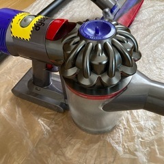 【dyson】掃除機セット、充電不良ありの画像