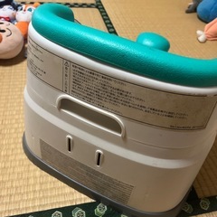 ベビーチェアの画像
