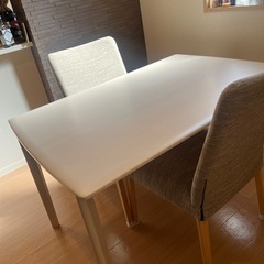 ダイニング
テーブル　チェア付き　　の画像