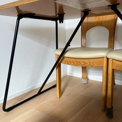 無印　折りたたみテーブル 11月いっぱい
までの画像