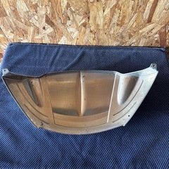 フュージョン　社外メッキスクリーンレスカウルの画像