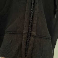 パーカー ユニクロの画像