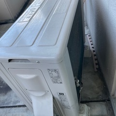 11/6 までの引取り限定　14畳　2020年製　TOSHIBAエアコン自動掃除、AI機能　アプリの画像