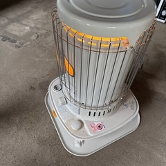 美品 日本製 2019年　CORONA(コロナ) 石油ストーブ 対流型 (木造17畳まで/コンクリート23畳まで) SL-6619(W) 自動点火OKの画像