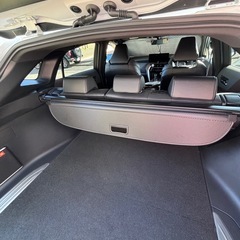 現行型（80系）ハリアー用トノカバーの画像