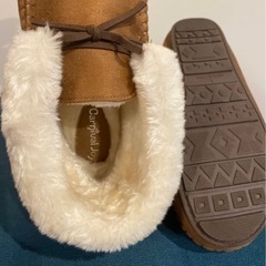 Carnival Joy ムートンブーツ 茶色　サイズM L新品　モカシンの画像