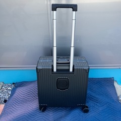 キャリーケース　キャリーバック　の画像