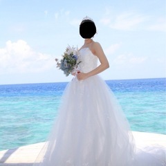 ウェディングドレスの画像