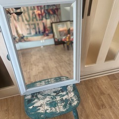 お洒落な鏡の画像