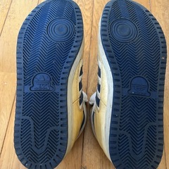 adidas アディダス　ハイカット　28.5cm  経年劣化ありありの画像