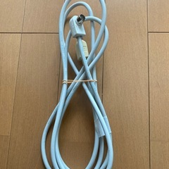 テレビ　アンテナケーブル　L型　2mの画像