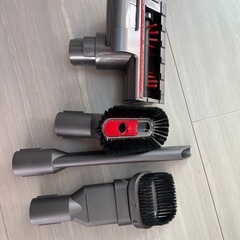 ダイソン　V7 fluffy スタンド付き
の画像