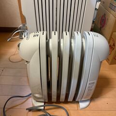 【京都市内引き取り限定】デロンギ オイルヒーター 2台セットの画像