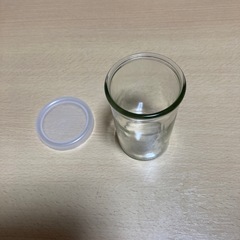 11/3まで　空き瓶　直径6.5㎝✖️高さ10㎝の画像