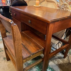 アメリカ家具1982年デスクとチェアーの画像