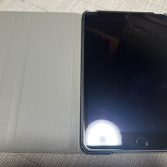 極美品　iPad mini4 16GB SIMフリーの画像