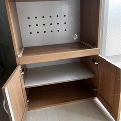 レンジボード　食器棚の画像