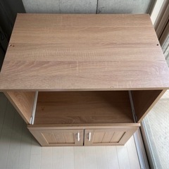 レンジボード　食器棚の画像