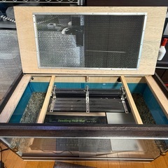 爬虫類等自作飼育ケージの画像
