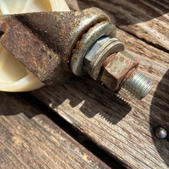 台車のタイヤの画像