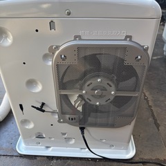 石油ストーブの画像