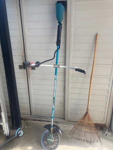 草払機、草刈機