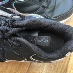 👟 MADFOOT!（マッドフット！）キッズ 軽量 スニーカー 22.0cmの画像