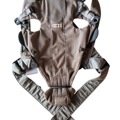 抱っこ紐　ベビージョルンの画像