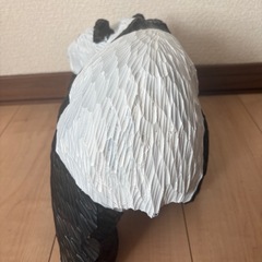 手作りの木彫りパンダ🐼　温もりある手塗り仕上げ・インテリアや贈り物にの画像