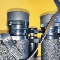 双眼鏡 8 × 32の画像